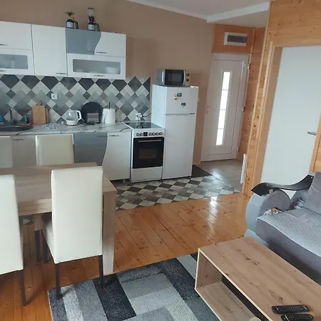 Holiday home Vikendica Planina Jelica,guca Grab